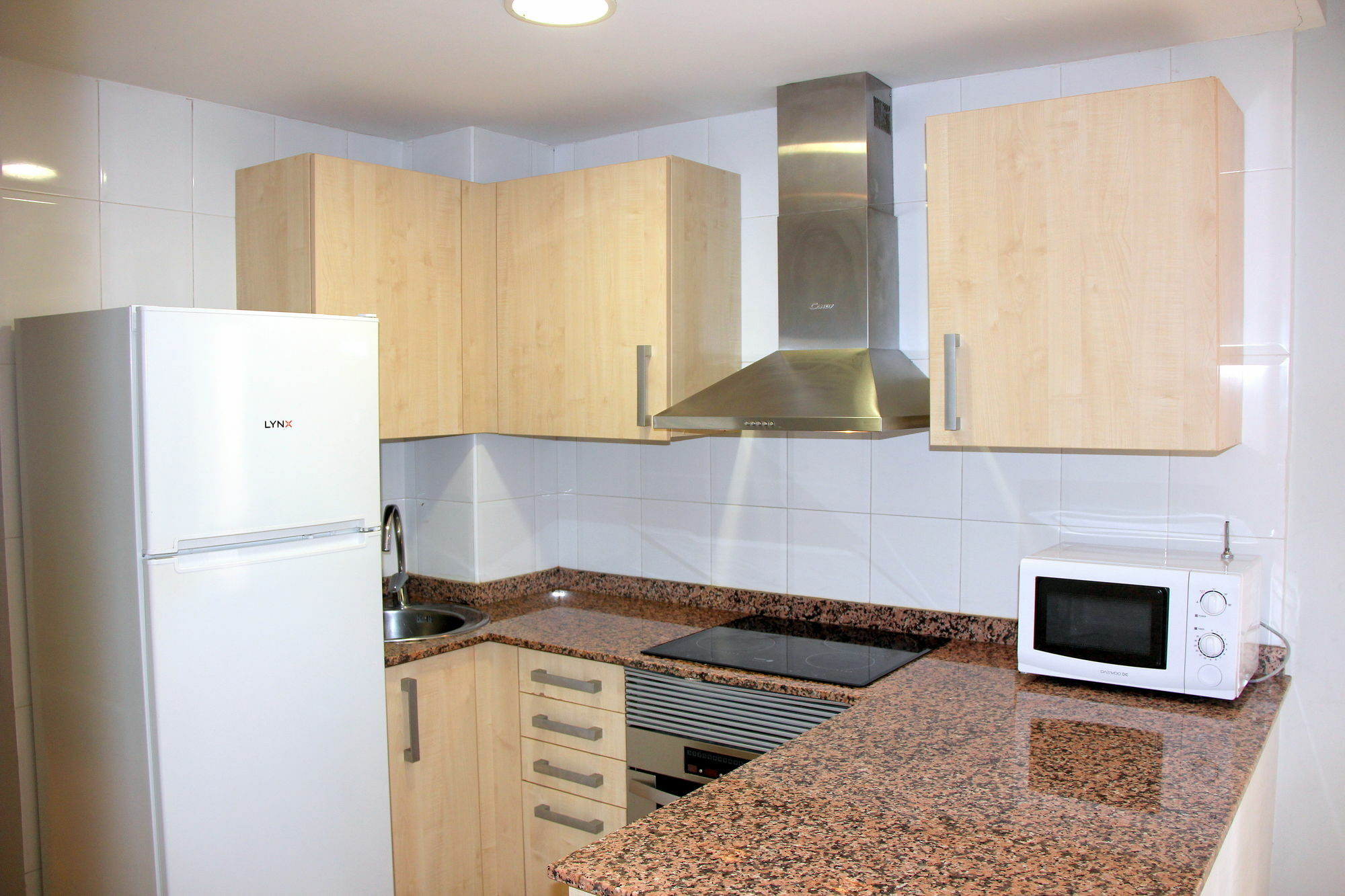Apartamentos Caru Castelldefels Buitenkant foto