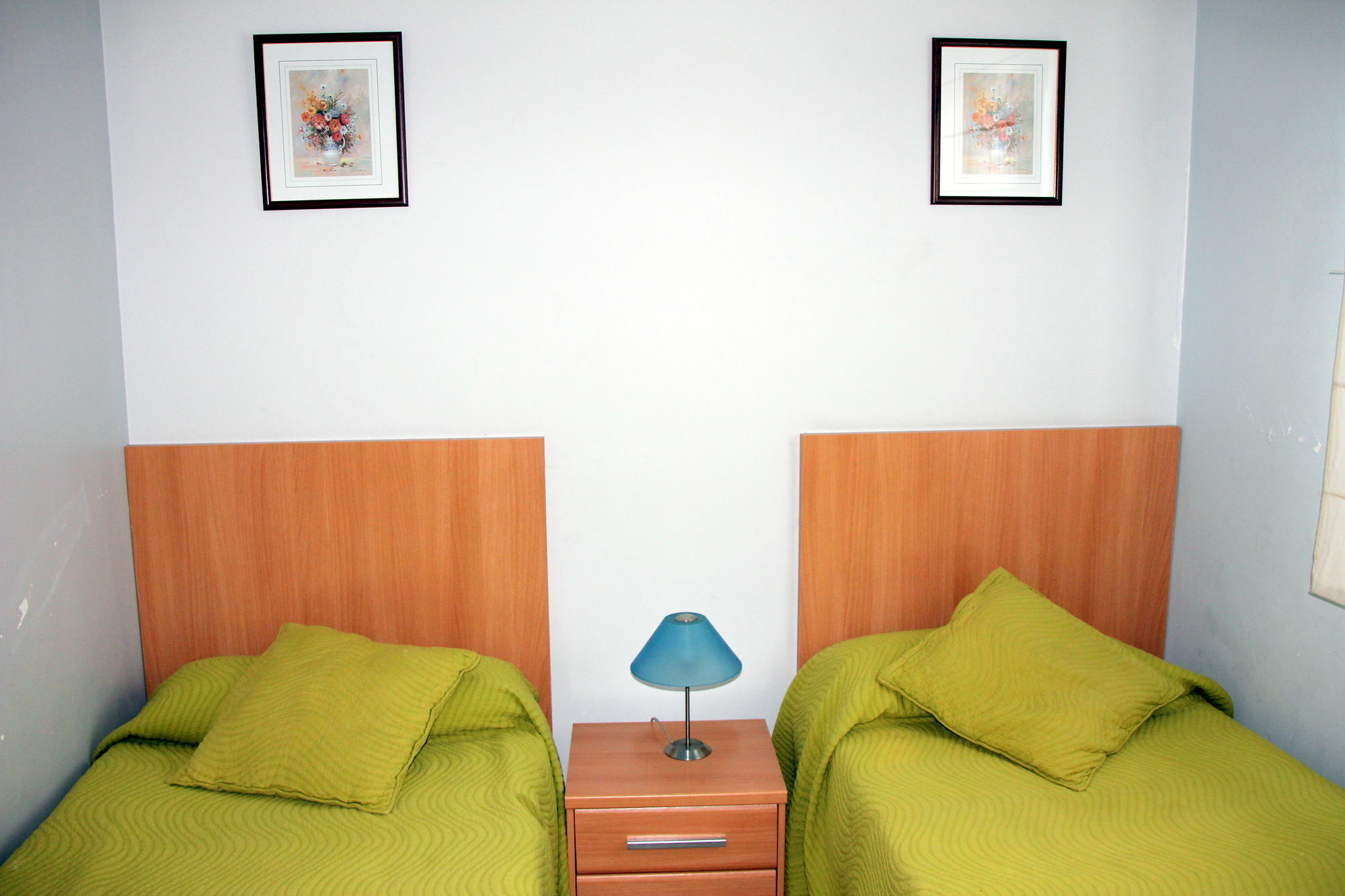 Apartamentos Caru Castelldefels Buitenkant foto